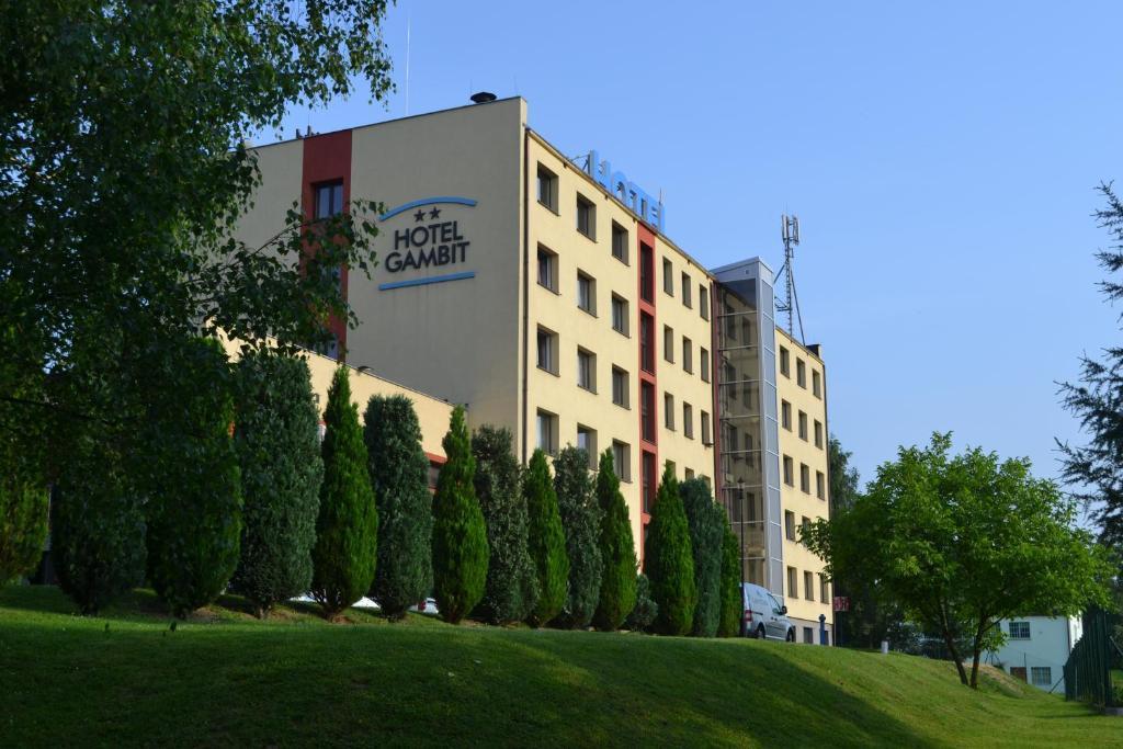 Hotel Gambit I Restauracja Cieszyn Cieszyn  Buitenkant foto